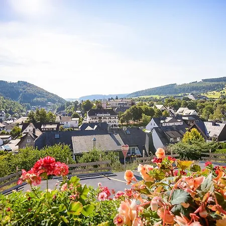 Haus Quentin בית הארחה 4*