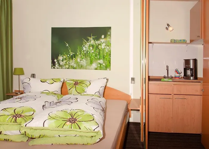 בית הארחה Haus Quentin 4*